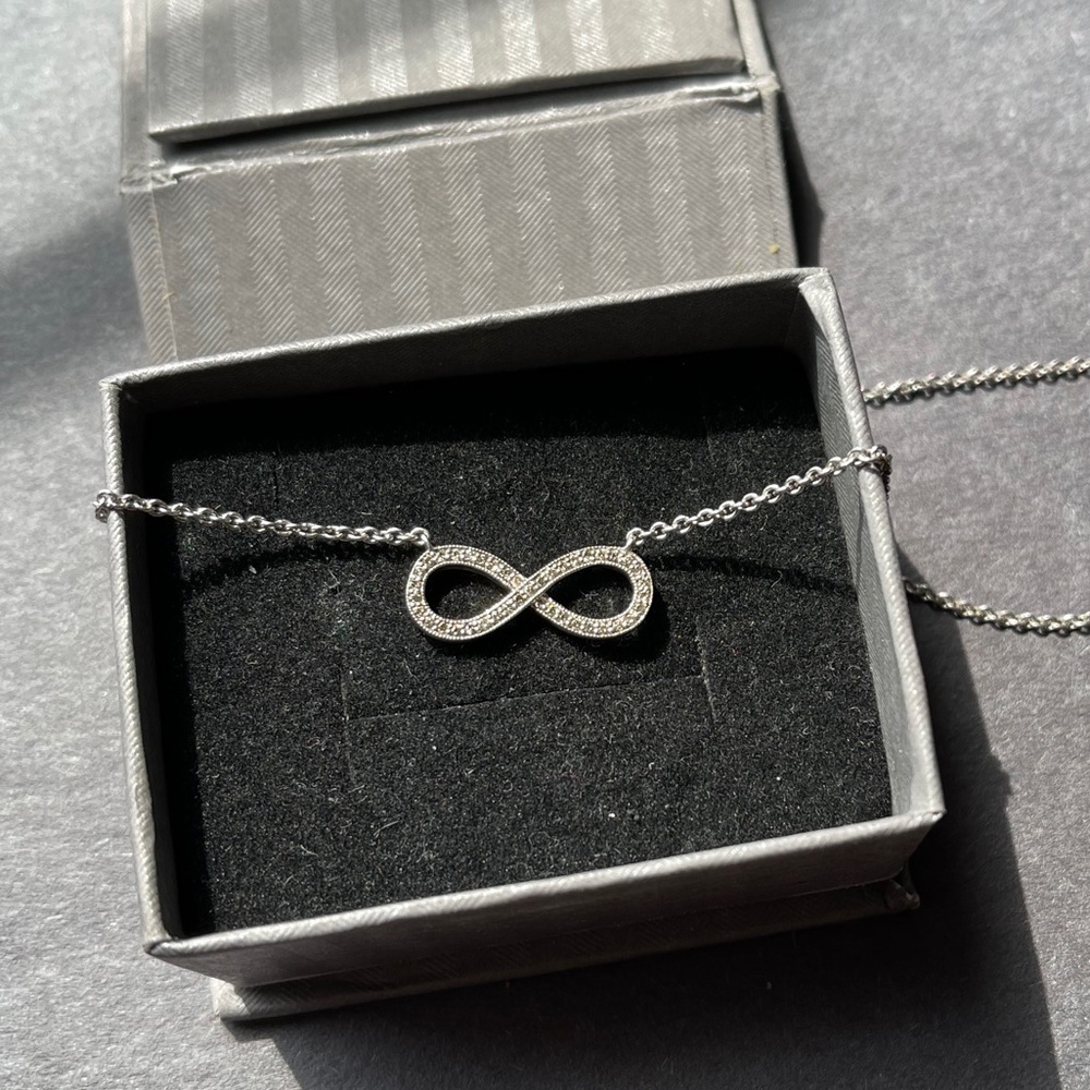 Diamond infinity Pendant